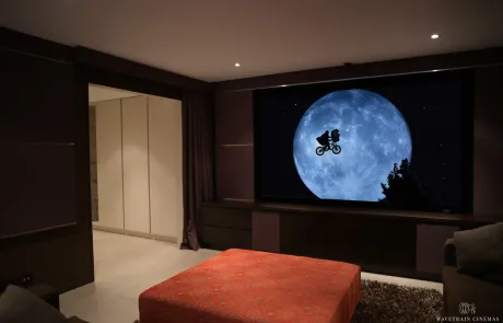 Under The Moonlight - Home Cinema